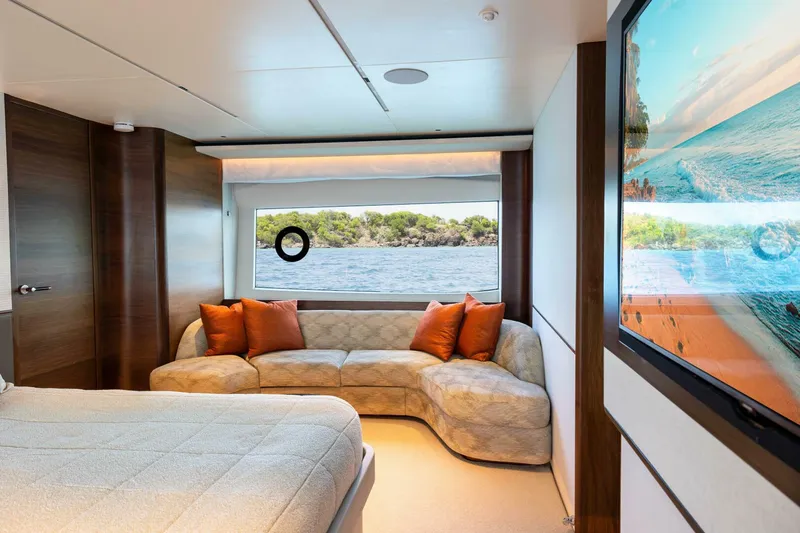 Slide: The Image of Princess X95 2021 - 3751352