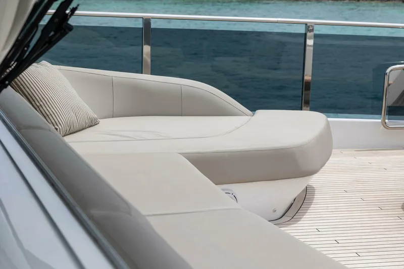 Slide: The Image of Princess X95 2021 - 3751321