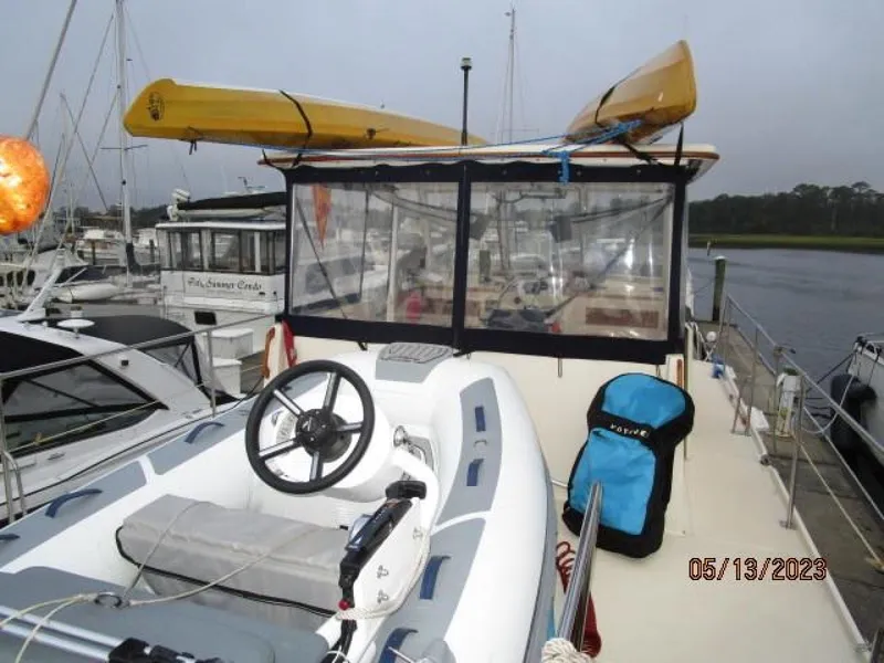 Slide: The Image of 36' Kadey-Krogen tender deck forward - 3706734