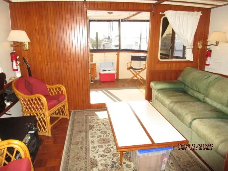 Slide: The Image of 36' Kadey-Krogen salon aft - 3706718