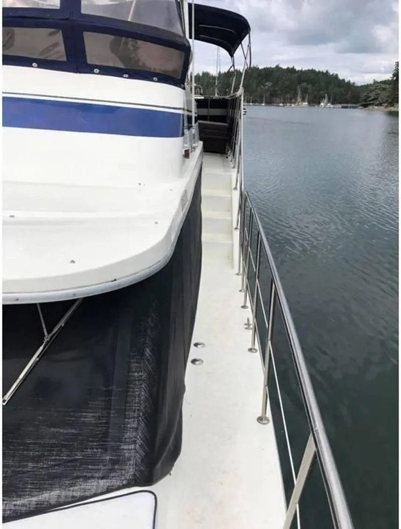 Slide: The Image of Bluewater 51 Coastal Cruiser 1985 - 3715426