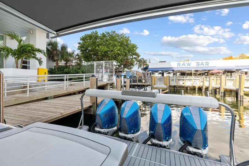 Slide: The Image of Formula 430 Super Sport Crossover 2023 - 3716958