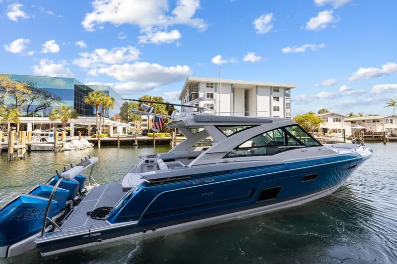 Slide: The Image of Formula 430 Super Sport Crossover 2023 - 3716942