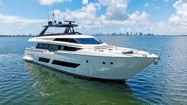 Slide: The Image of Ferretti 850 2021 - 77
