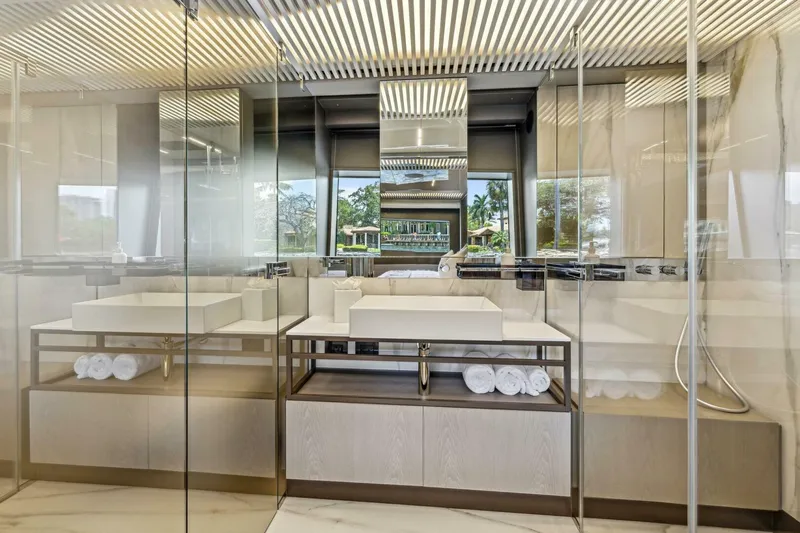 Slide: The Image of Ferretti 850 2021 - 3730305