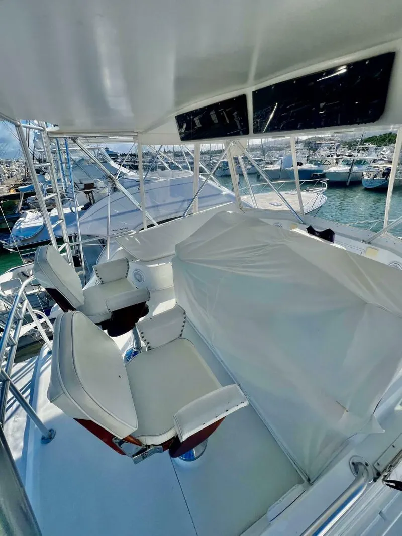 Slide: The Image of Viking 43 Convertible 1997 - 4087369