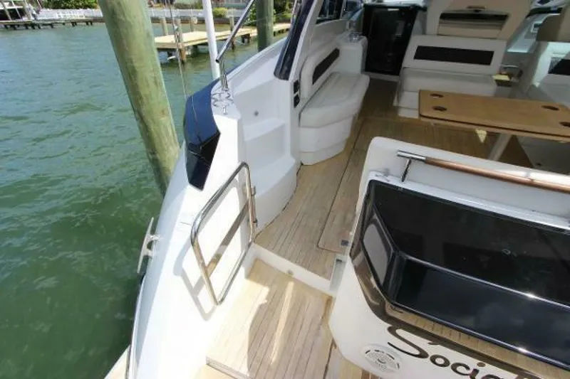 Slide: The Image of Beneteau Gran Turismo 40 2018 - 3732373