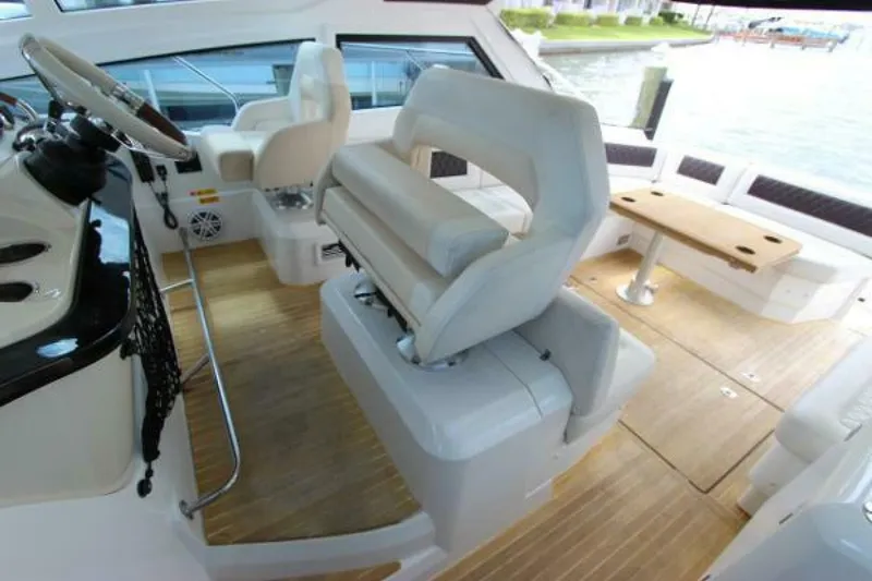 Slide: The Image of Beneteau Gran Turismo 40 2018 - 3732388