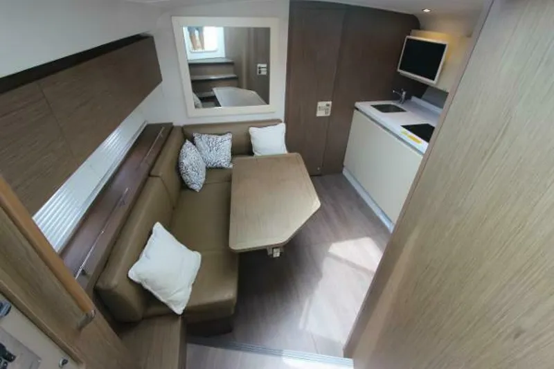 Slide: The Image of Beneteau Gran Turismo 40 2018 - 3732395