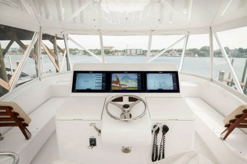 Slide: The Image of 2016 Hatteras GT60 KNOT ON CALL Helm 2 - 3748462
