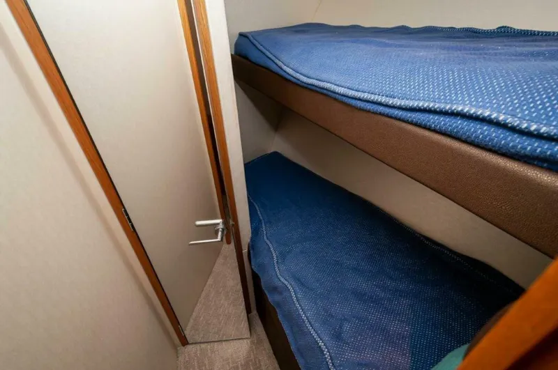 Slide: The Image of 2016 Hatteras GT60 KNOT ON CALL FWD Bunkroom 2 - 3748485