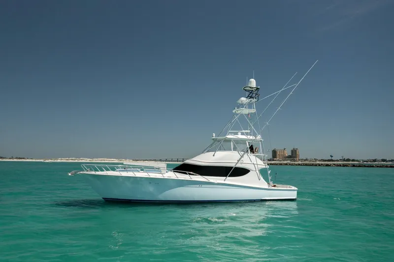 Slide: The Image of 2016 Hatteras GT60 KNOT ON CALL Port - 3858096