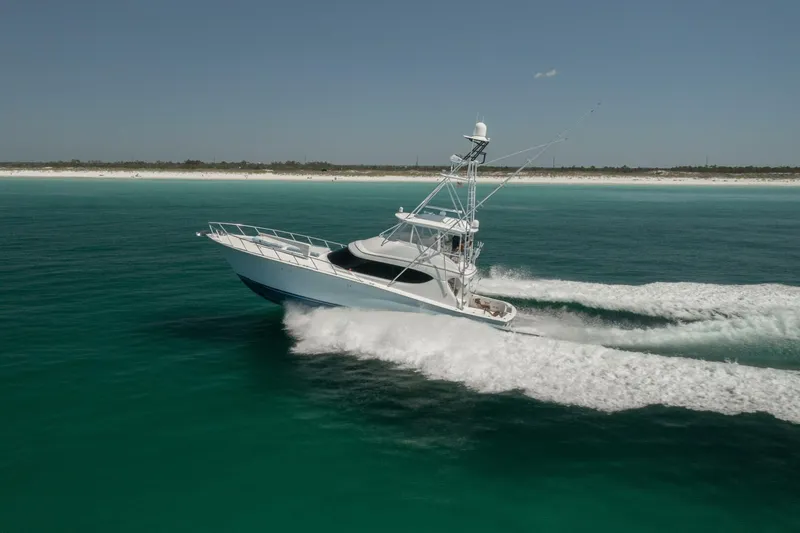 Slide: The Image of 2016 Hatteras GT60 KNOT ON CALL Port Side 1 - 3858093