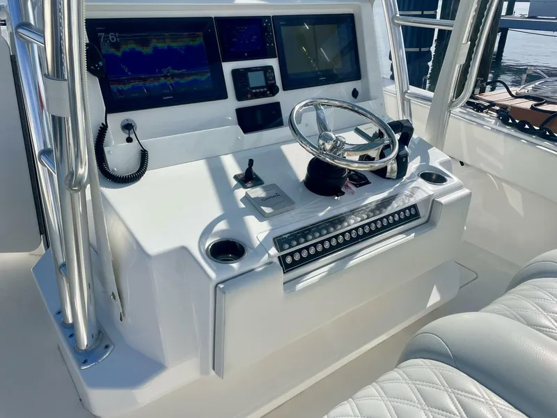 Slide: The Image of Invincible Open Fisherman 2019 - 3753171