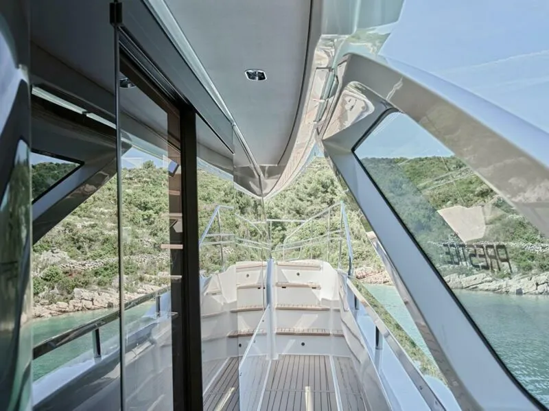 Slide: The Image of Prestige M8 2026 - 3774319