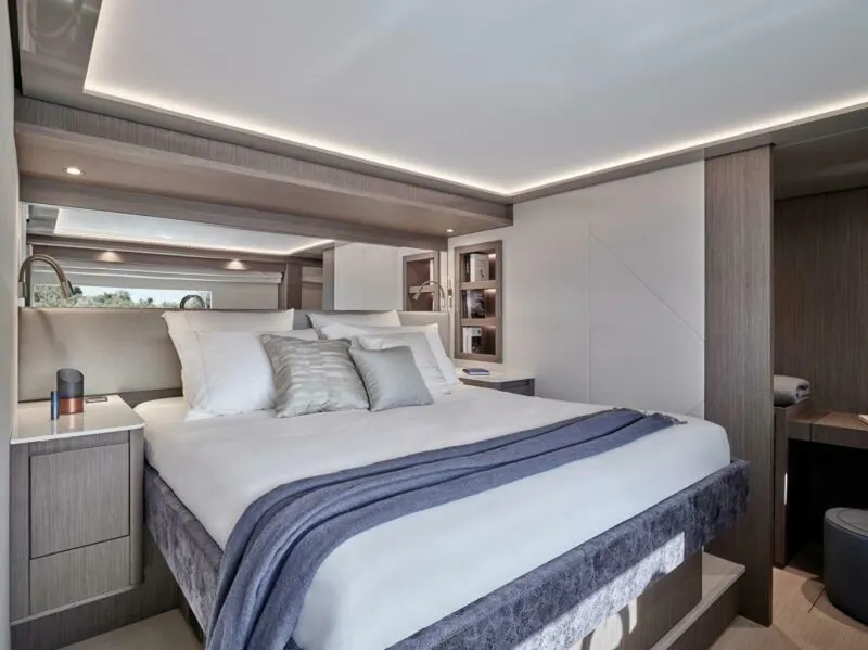 Slide: The Image of Prestige M8 2026 - 3774336