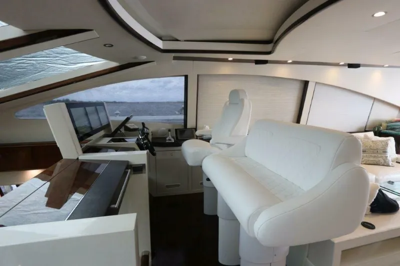 Slide: The Image of Lazzara Yachts LSX 75 2009 - 3755294