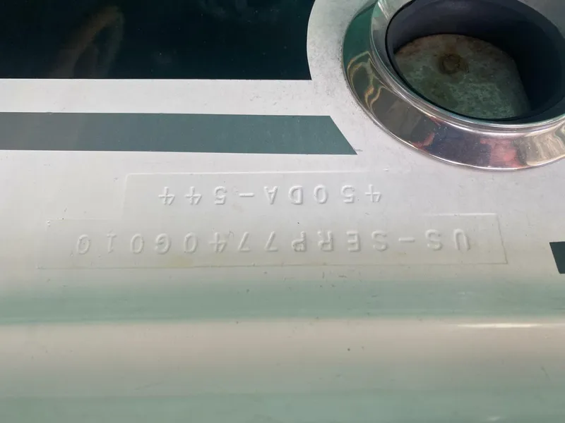 Slide: The Image of Sea Ray 450 Sundancer 2010 - 3758242