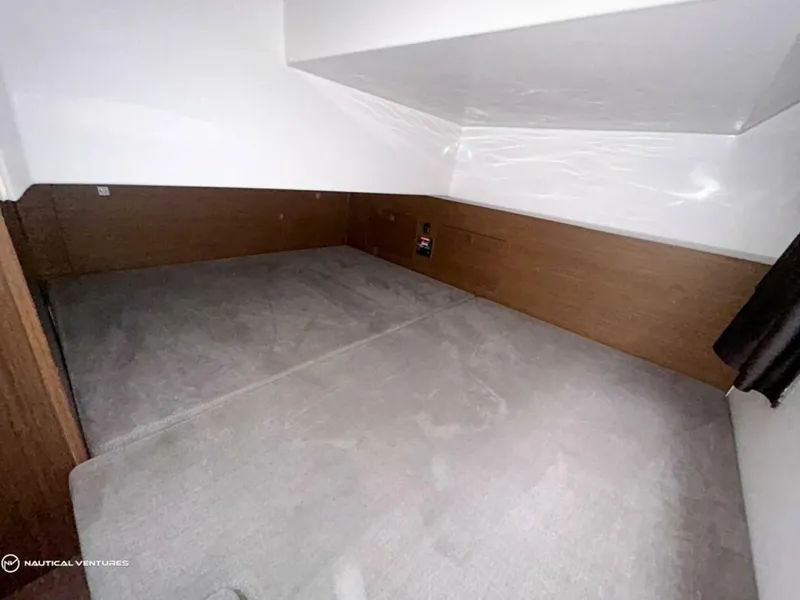 Slide: The Image of Beneteau Antares 9 2022 - 3758058