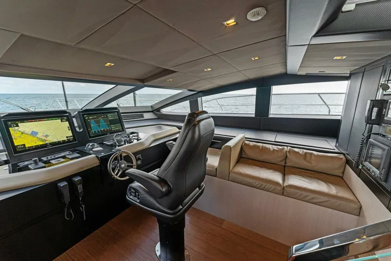 Slide: The Image of Mangusta 33M Gransport 2020 - 4313571