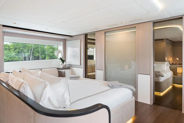 Slide: The Image of Mangusta 33M Gransport 2020 - 60