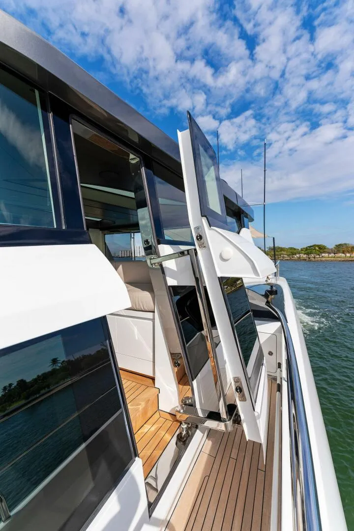 Slide: The Image of Mangusta 33M Gransport 2020 - 4313539