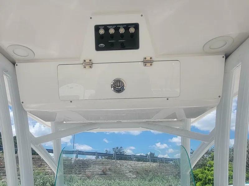 Slide: The Image of Sea Fox 228 Commander 2021 - 3766712