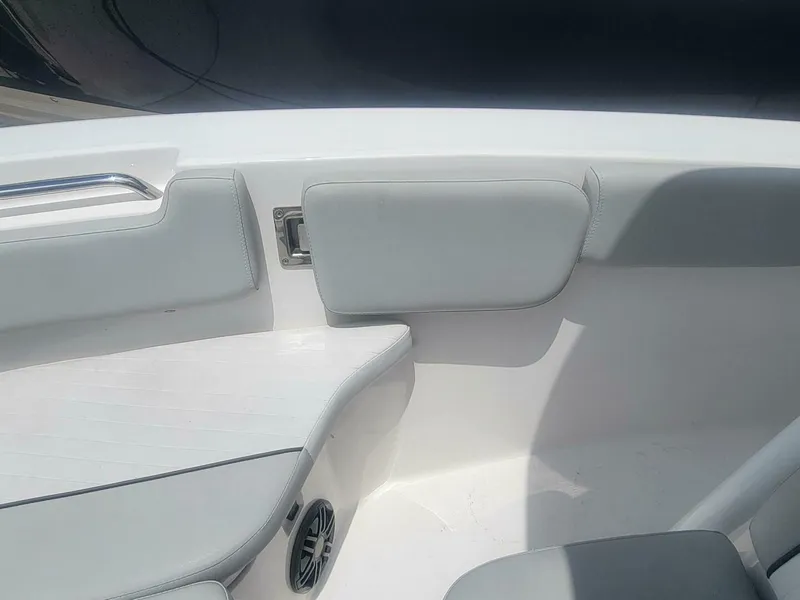 Slide: The Image of Sea Fox 228 Commander 2021 - 3766697