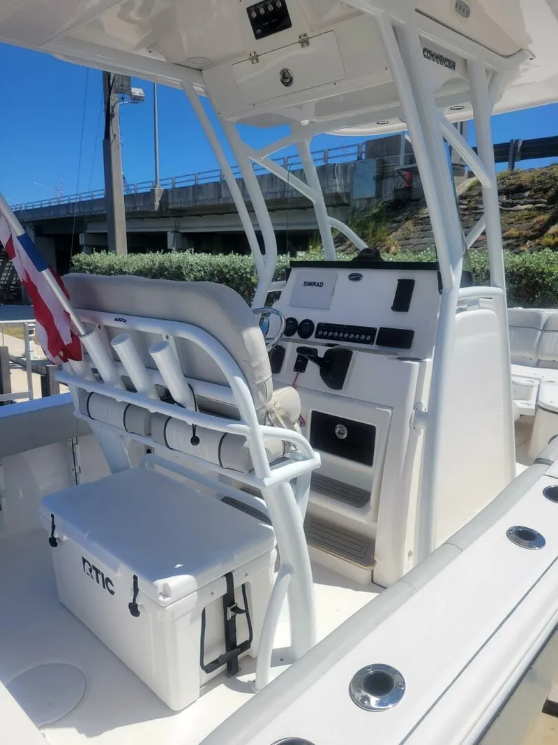 Slide: The Image of Sea Fox 228 Commander 2021 - 3955042