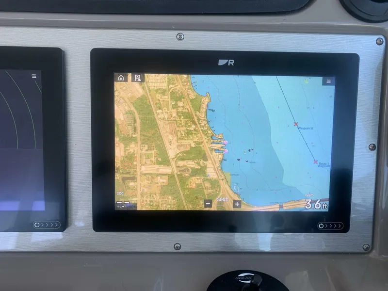 Slide: The Image of Cruisers 420 Sports Coupe 2011 - 3770045