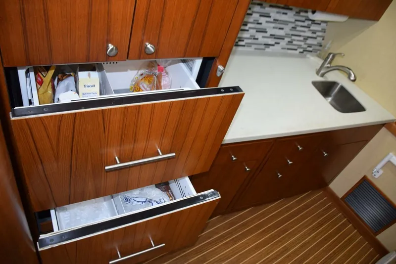 Slide: The Image of Refrigerator and Freezer Drawers    - 3771380