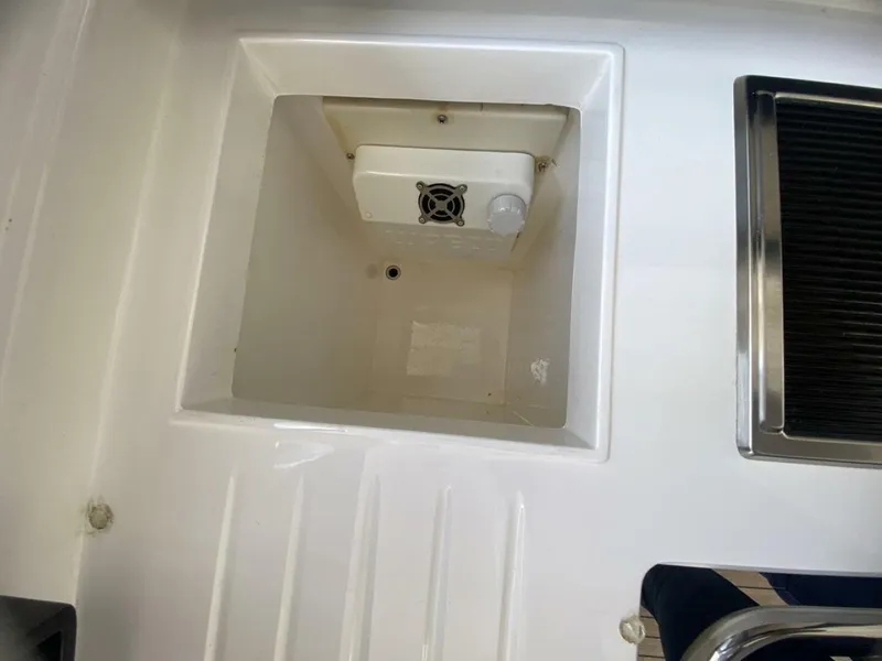 Slide: The Image of Sunseeker 48 Portofino XPS 2014 - 3779200