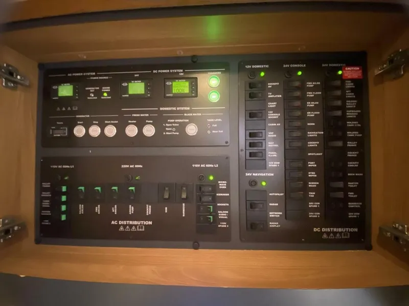 Slide: The Image of Sunseeker 48 Portofino XPS 2014 - 3779216