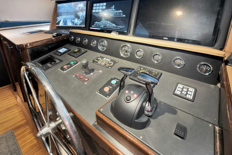Slide: The Image of 1983 Broward 108 Cockpit Motor Yacht Lady P - 3780636