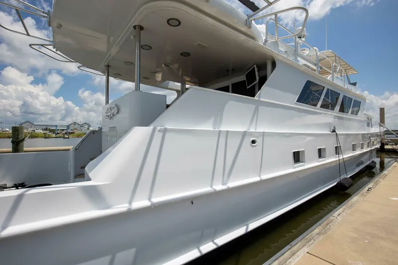 Slide: The Image of 1983 Broward 108 Cockpit Motor Yacht Lady P - 3780655