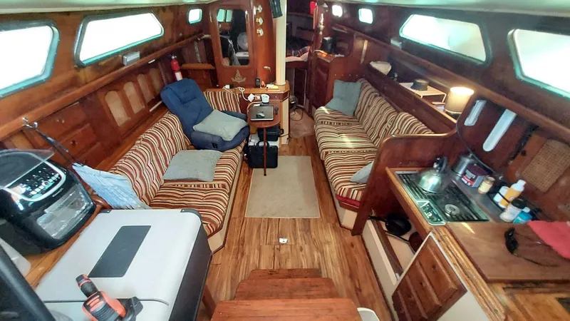 Slide: The Image of 1030 Islander 36 - 3832214