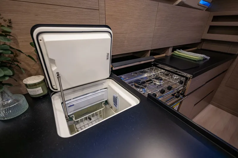 Slide: The Image of Hanse 418 2023 - 4542646