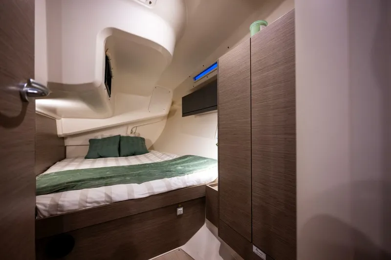 Slide: The Image of Hanse 418 2023 - 4531859