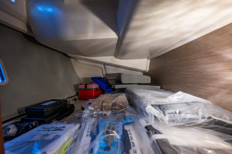 Slide: The Image of Hanse 418 2023 - 4542652