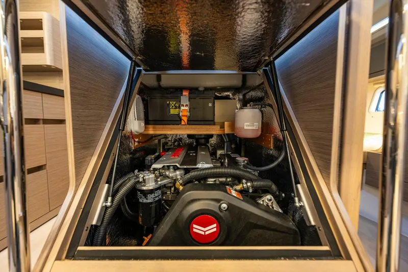 Slide: The Image of Hanse 418 2023 - 4542654