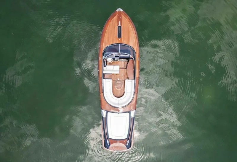 Slide: The Image of Riva 33 2020 - 3809628