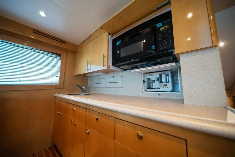 Slide: The Image of 2003 Hatteras 54 Convertible - Big Boyd - 3809159