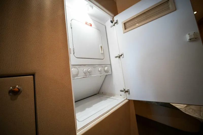 Slide: The Image of 2003 Hatters 54 Convertible - Big Boyd - 3809434