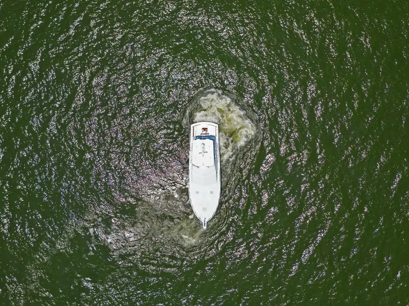 Slide: The Image of 2003 Hatters 54 Convertible - Big Boyd - 3809600