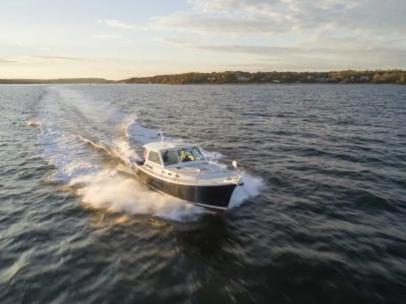 Slide: The Image of Back Cove 372 Express 2027 - 3815826