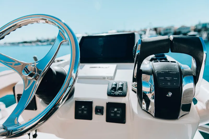 Slide: The Image of 2019 Scout 42 Center Console  - 4036206