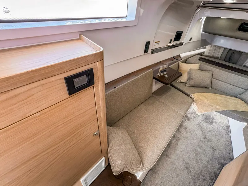 Slide: The Image of Axopar 45 ST BRABUS Trim Mediterrana 2024 - 5409974