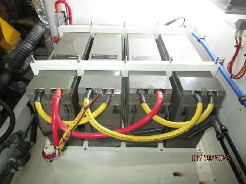 Slide: The Image of 43' Flowers battery bank1 - 3824861