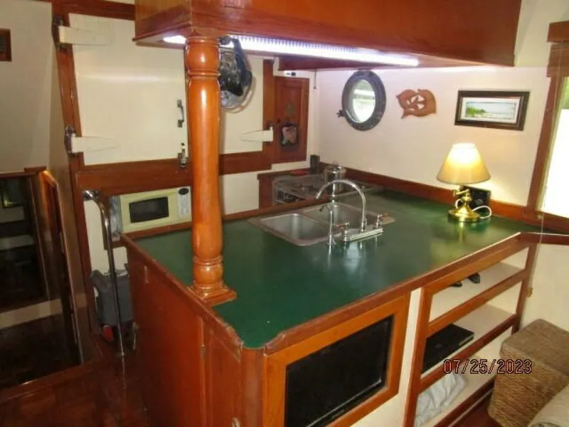 Slide: The Image of 42' Kadey-Krogen galley1 - 3831162