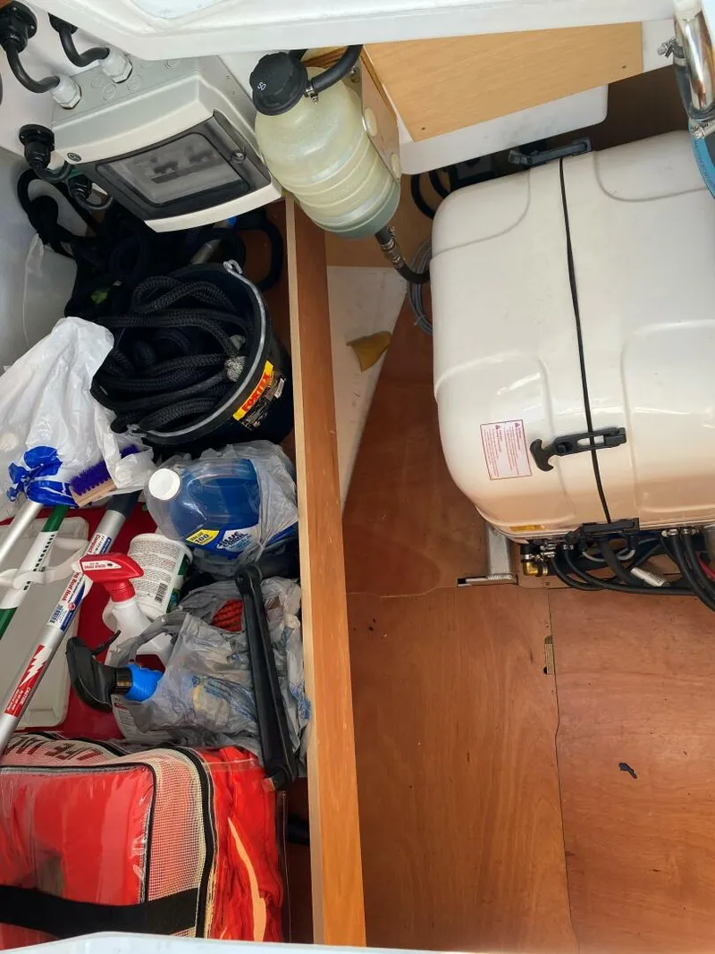 Slide: The Image of Beneteau Oceanis 38.1 2018 - 3832258